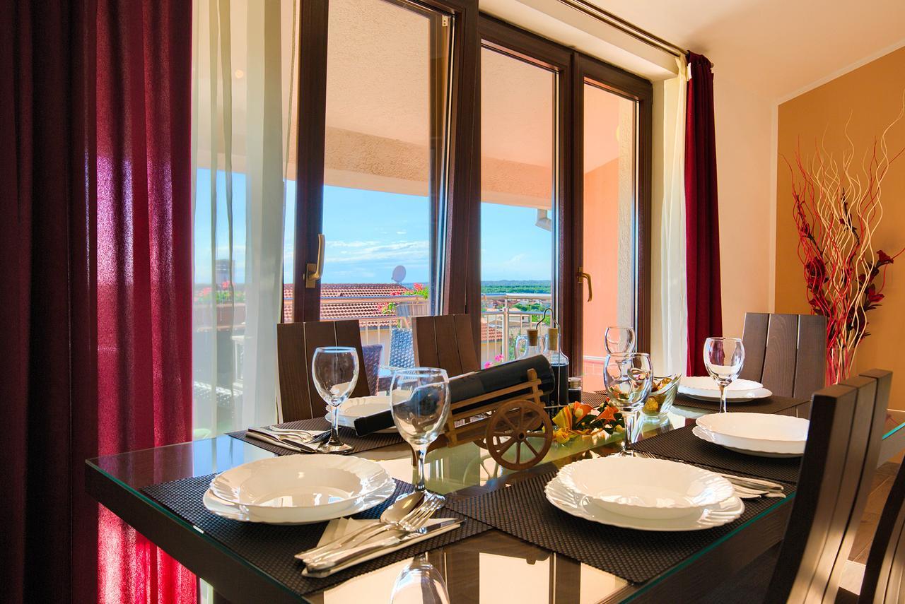 Apartment Mikulic Pola Esterno foto