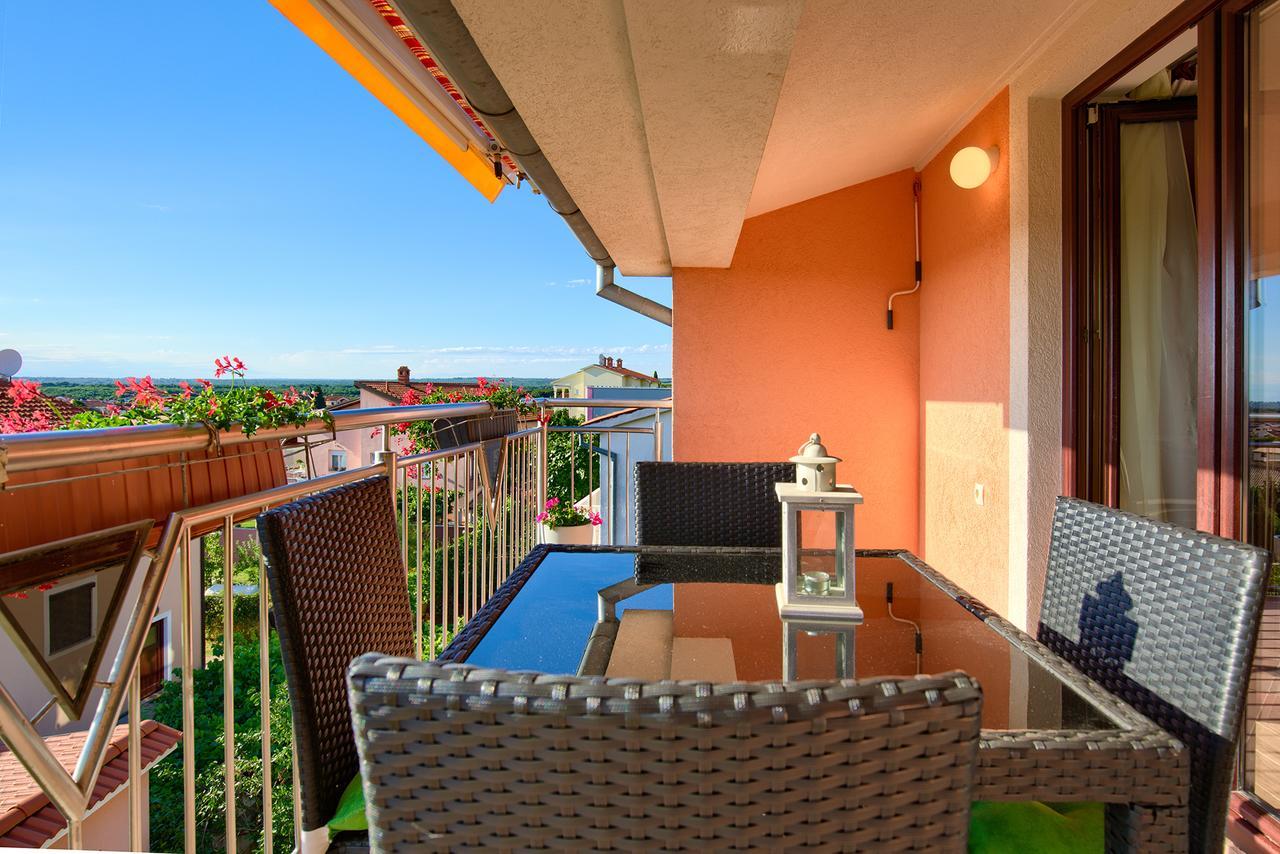 Apartment Mikulic Pola Esterno foto