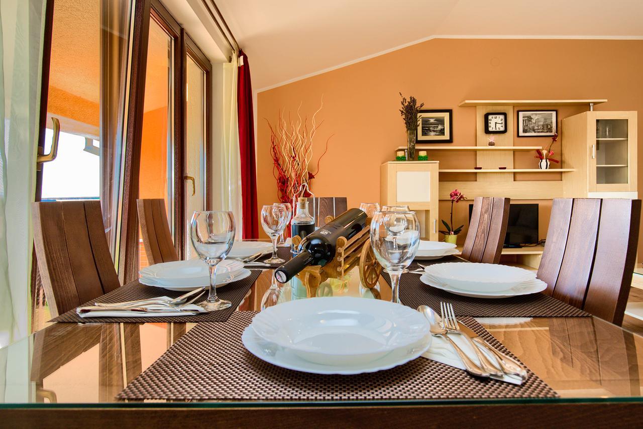 Apartment Mikulic Pola Esterno foto